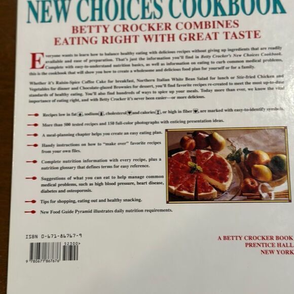 1993 Betty Crocker New Choices 1st edition cookbook. Illustrated hardback - Picture 9 of 10